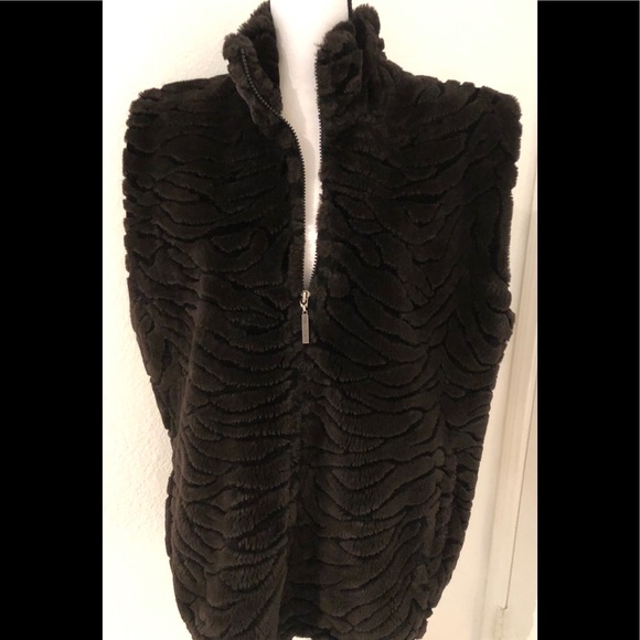 Faux Fur Plush Thigh Length Brown Zippered Vest - Picture 3 of 5
